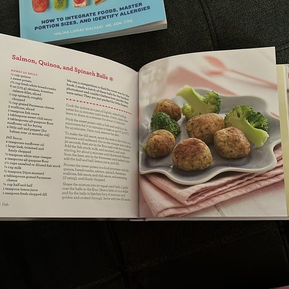 BLW 2 baby led weaning books - Picture 2 of 3